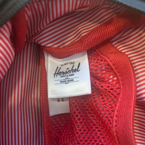 Herschel Supply Company - Travel Kit - Picture 2 of 4